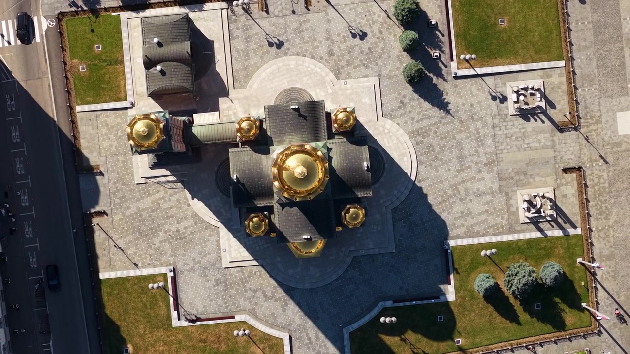 Orthodoxe Kathedrale Christus der Erlöser, Drohnenaufnahme von oben des Wahrzeichens der Stadt Banja Luka, Bosnien und Herzegowina