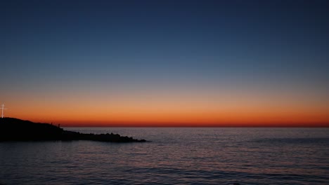 impresionante puesta de sol de líbano en el horizonte del mar mediterráneo