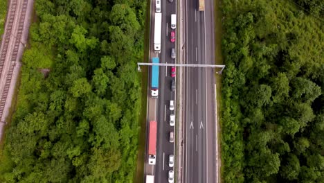 Completely-still-traffic-on-highway-due-to-rush-hour-and-car-accident