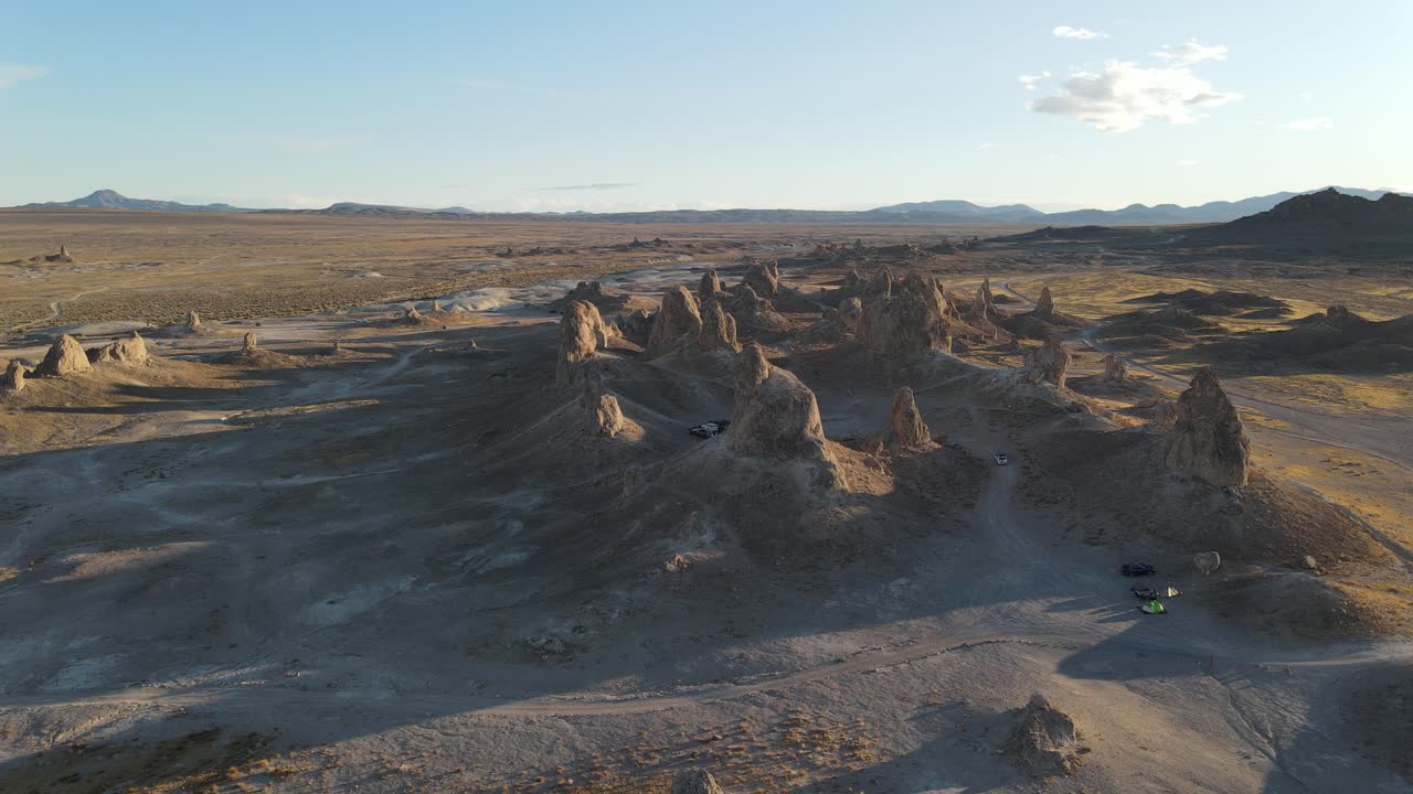 formaciones rocosas en el desierto