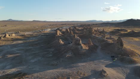 formaciones rocosas en el desierto
