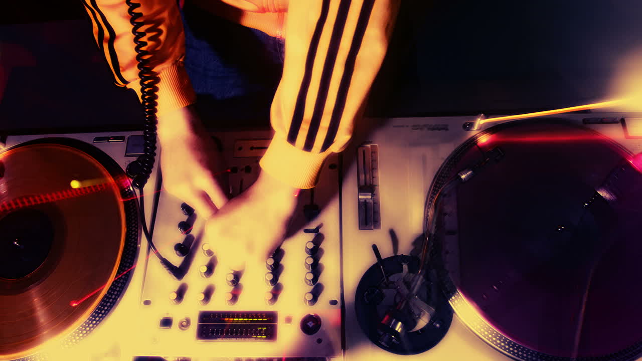 남자 복고풍 dj 64