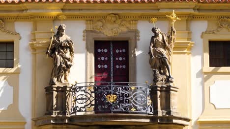 loreta praga, detalle del balcón