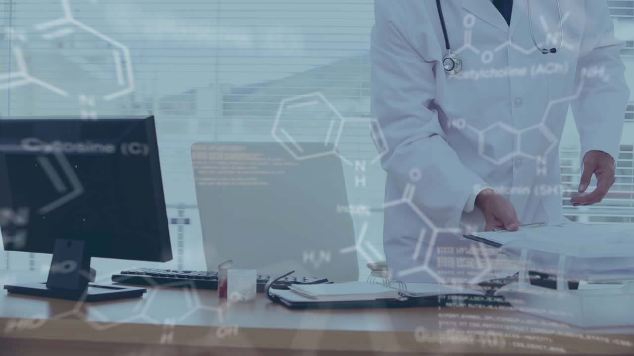 과학 데이터 처리의 애니메이션 백인 남성 의사