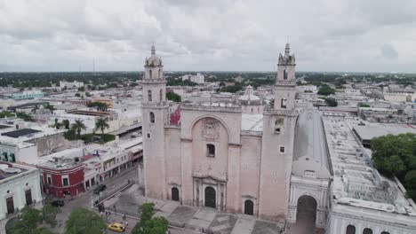 la catedral de merida desde el aire