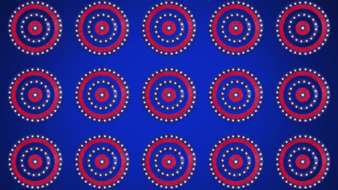 Animazione di file di cerchi rotanti con stelle e strisce della bandiera americana su sfondo blu