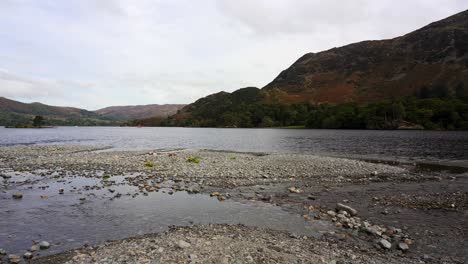 Panning-shot-of-Ullswater-lake-in-Autumn