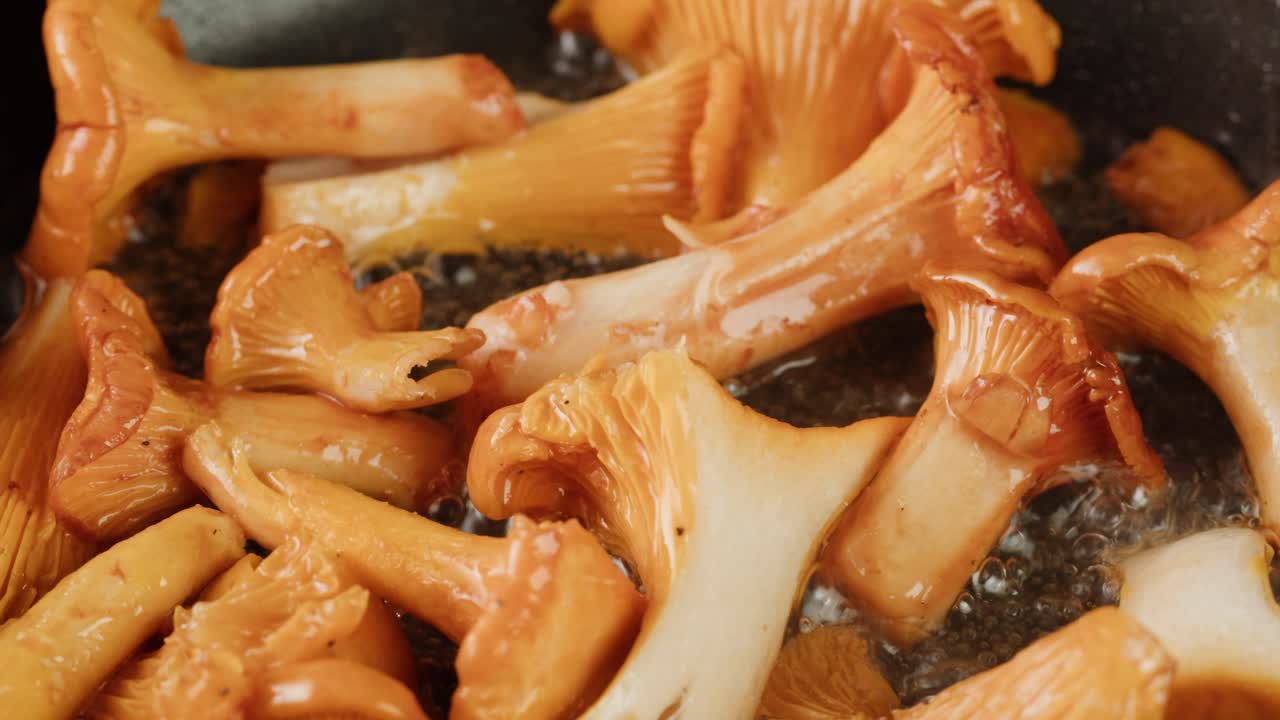 Frying Chanterelle Mushrooms