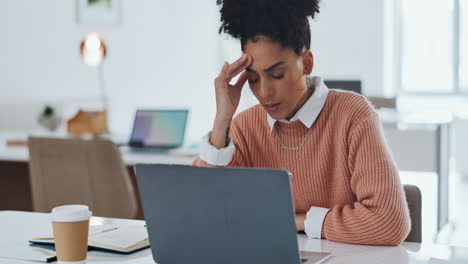 Geschäft,-Stress-Und-Frau-Mit-Laptop