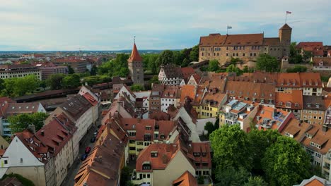 4k aerial drone video of the imperial castle and albrecht dürer house art museum in downtown nurnberg, germany