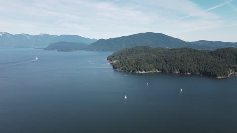 Panoramablick-über-Den-Malerischen-Howe-Sound-Vom-Soames-Hill-An-Der-Sunshine-Coast-In-Gibbons,-Kanada