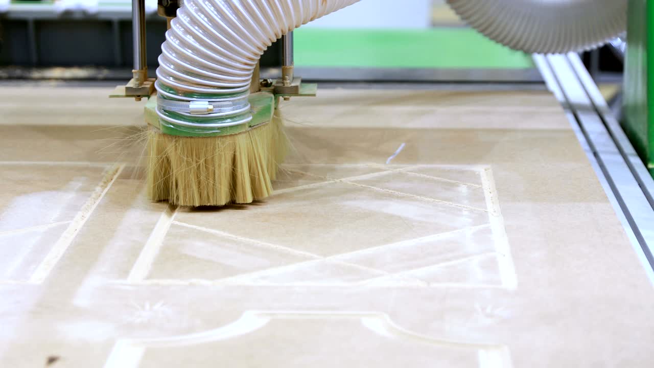 cnc 목재 가공 목재 가공 기계, 산업의 현대 기술.