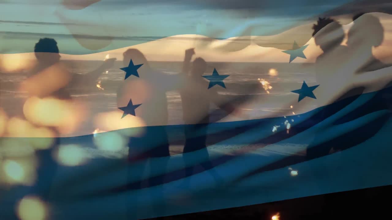 온두라스  ⁇ 발의 애니메이션 다양한 친구들과 반 ⁇ 이는 불꽃