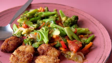 fried chicken with vegetable stir-fry