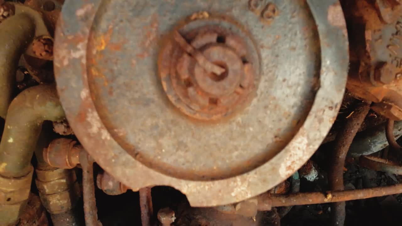 guerra mundial 2 motor de tanque y caminar más allá