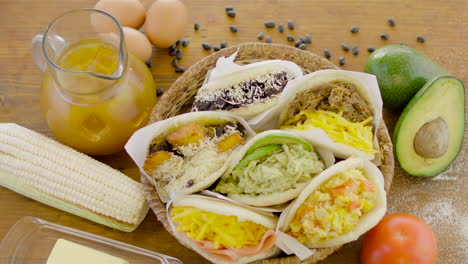 arepas, venezuelan dish made of corn flour