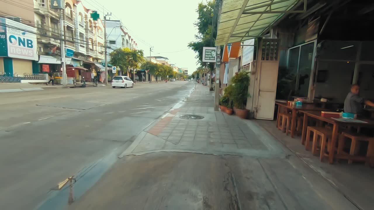 Walking in the streets of Bangkok. (Slowmotion, road 3)