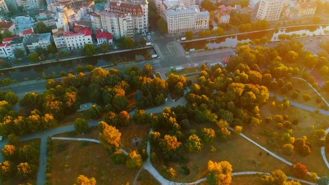 clip aéreo de bucarest, rumania por dji phantom4pro