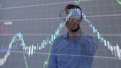 Animation-Der-Finanzdatenverarbeitung-über-Einem-Kaukasischen-Mann-Mit-VR-Headset