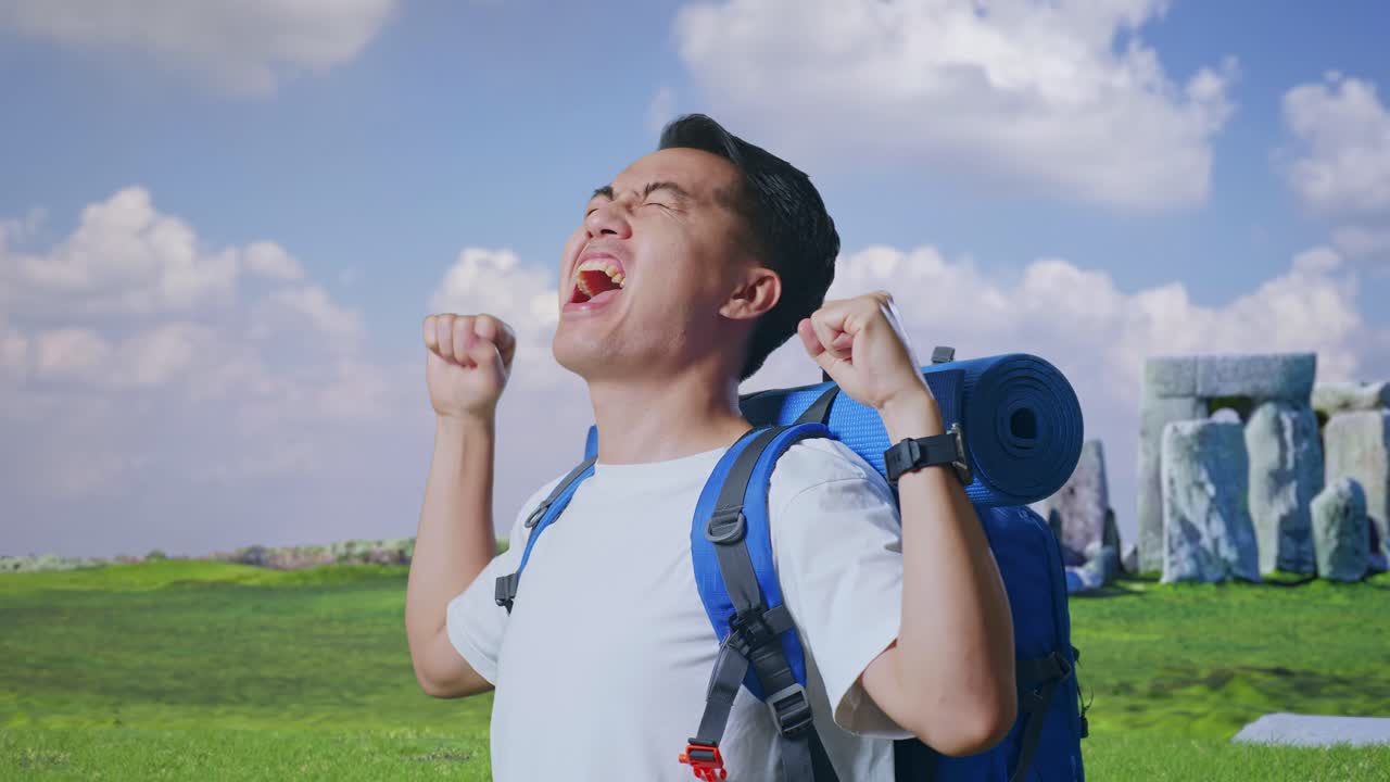 Happy Traveler at Stonehenge