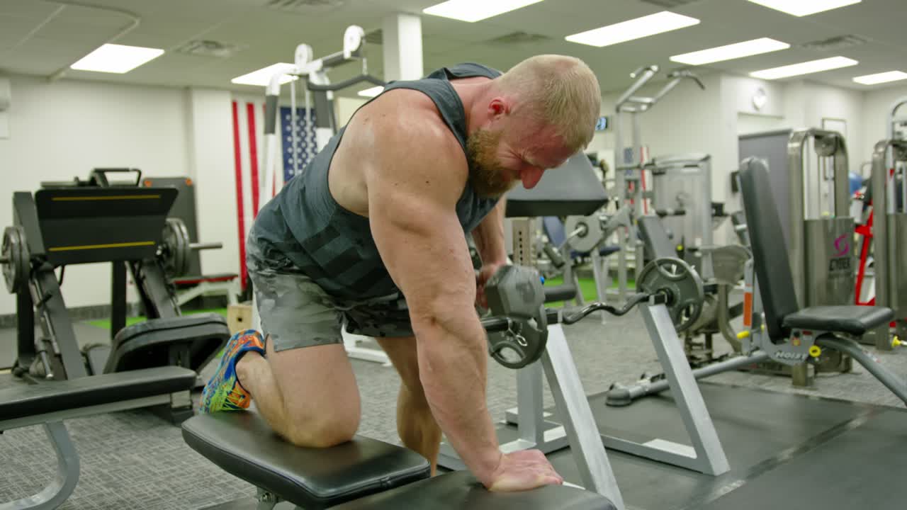 Muscle build Work hard exercise