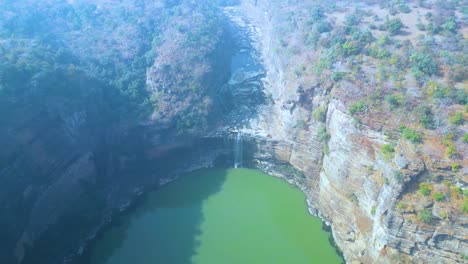 Rajdari-and-Devdari-waterfalls-are-found-in-the-Chandraprabha-Wildlife-Sanctuary