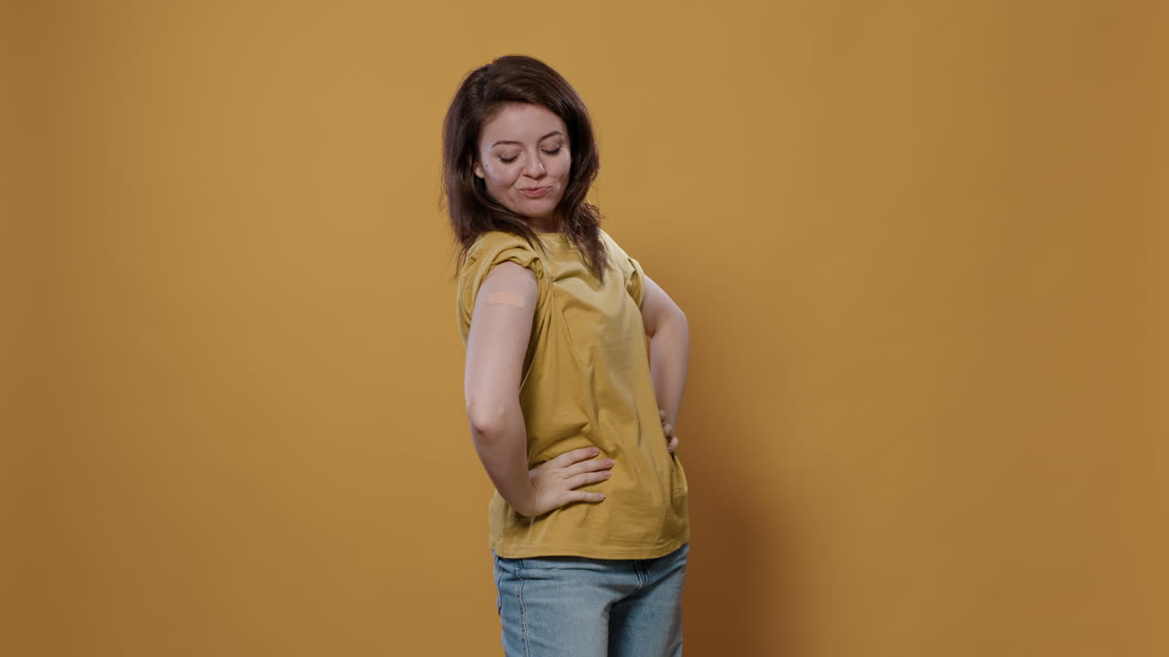 Woman proud of vaccination