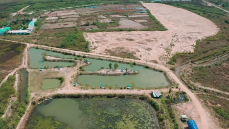 vista aérea de un parque de pesca en cha-am tailandia