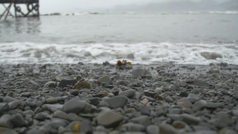 guijarros de playa cámara lenta 2