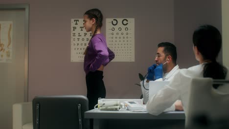 child patient medical exam