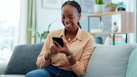 Black-woman,-phone-or-laughing-at-internet-meme