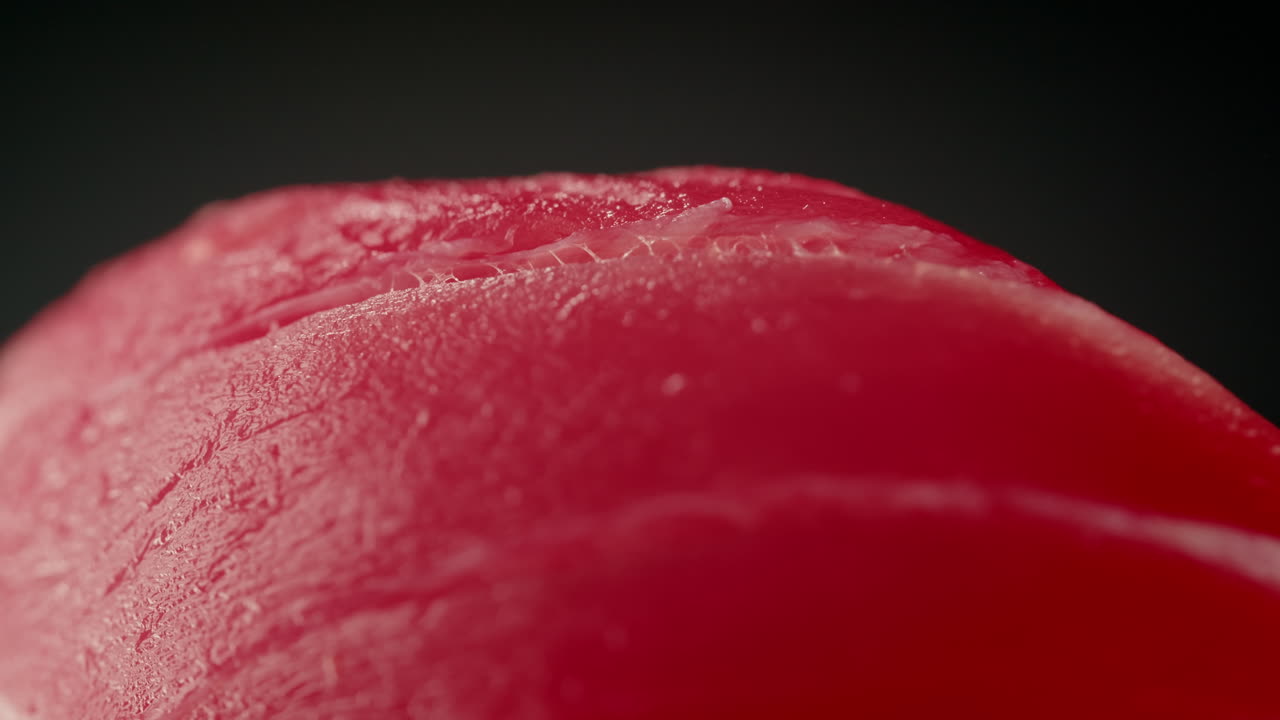 사시미 접시, 일본식 레스토랑, 현대 카페에서 신선한 과 연어 조각, 전통 음식, 생선 은 물고기 요리, 오메가 3