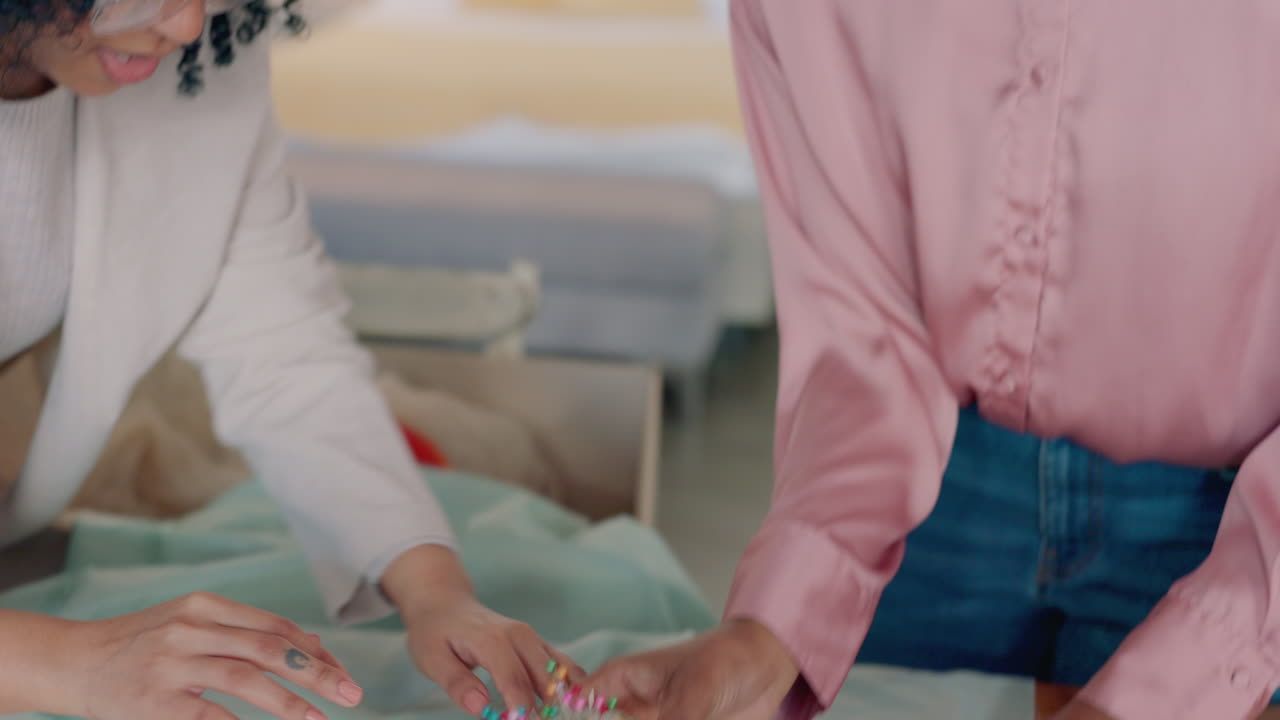 크리에이티브 패션, 계획 팀