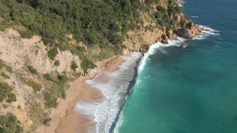 tossa de mar hermoso pueblo pesquero costero en girona españa europa playas paradisíacas agua azul turquesa