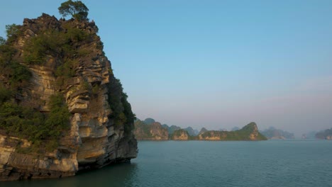 ha long bay's golden hour beauty: revealing the enchanting evening bay