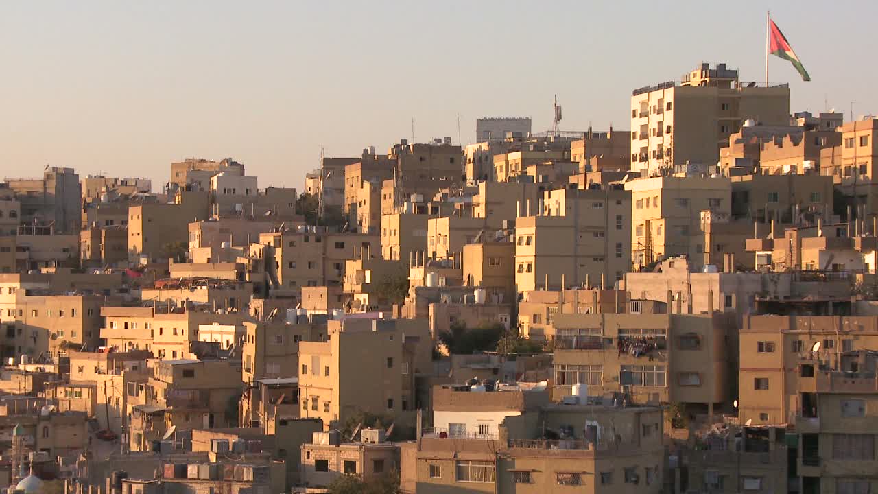 Case raggruppate sulle colline di Amman, Giordania 1