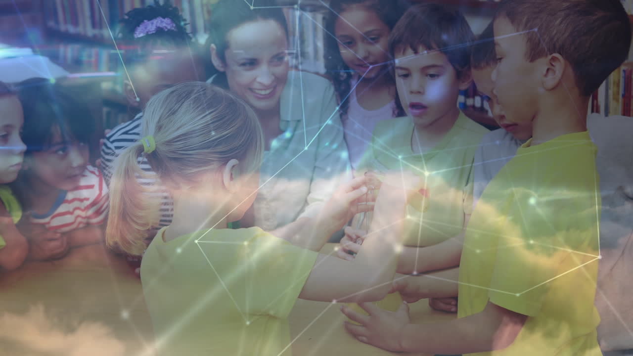 화학 수업 중에 다양한 교사와 학교 학생들 간의 연결 네트워크의 활성화