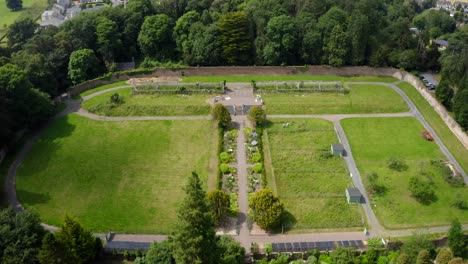 jardín amurallado, castillo leslie, glaslough, monaghan, irlanda, julio de 2021