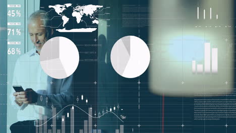 Animación-De-Diagramas-Y-Procesamiento-De-Datos-Sobre-Un-Hombre-De-Negocios-Caucásico-Usando-Un-Teléfono-Inteligente