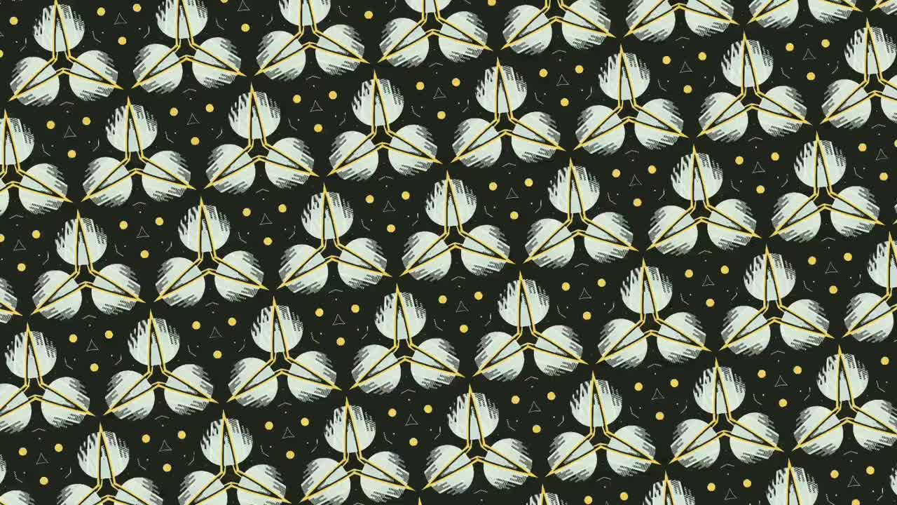 Complete rotation of graphic mesh constituted for projection