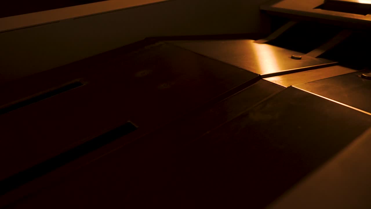 primer plano de los componentes de las máquinas industriales