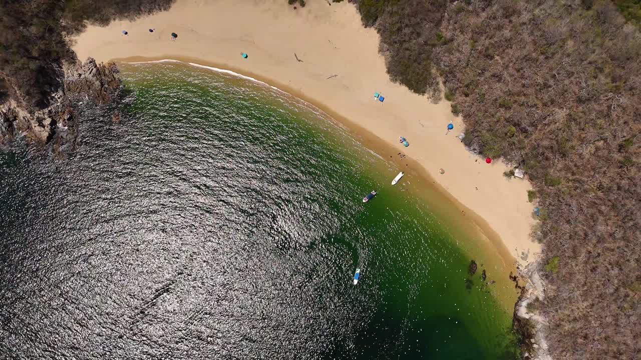 Beauté naturelle à Bahia del Organo, Parc National de Huatulco, Oaxaca, Mexique