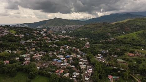 hyperlapse de aviones no tripulados, camino a montebello, área occidental de cali, colombia
