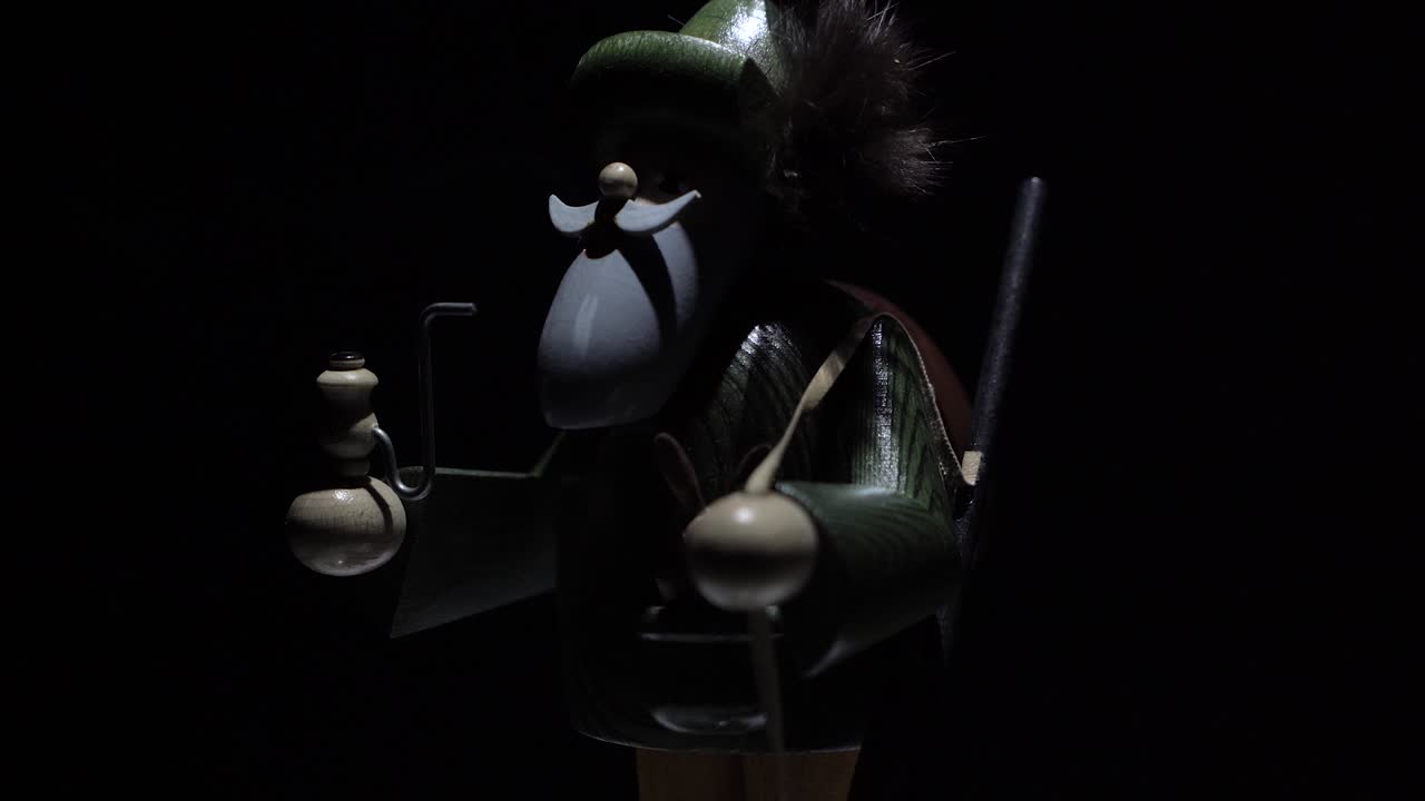 독일 면허 흡연자가 천천히 움직입니다.