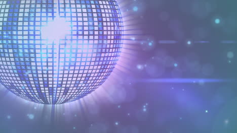 animación de un espejo brillante y brillante girando una pelota de discoteca