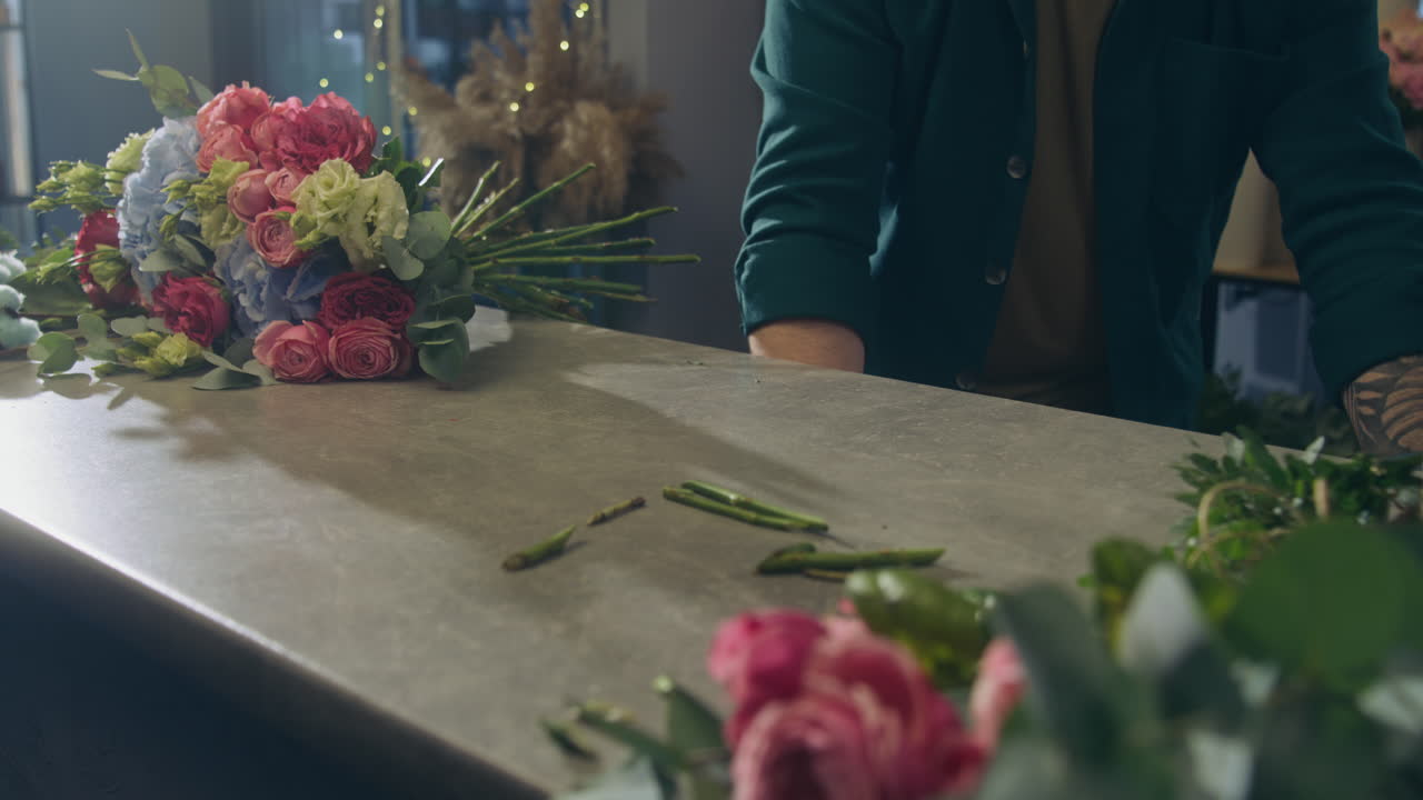 Florist cutting paper for flower bouquet