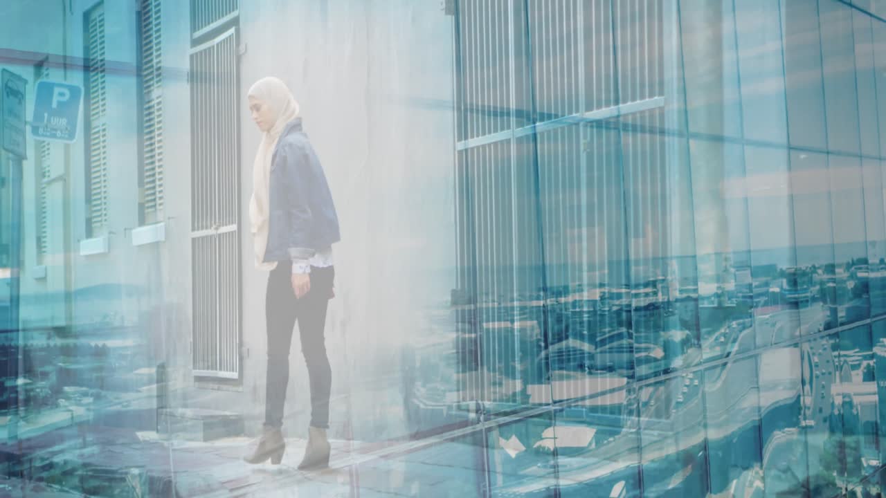 히자브를 입은 아시아 여성이 도시 풍경 위에서 도시를  ⁇ 고 있는 애니메이션