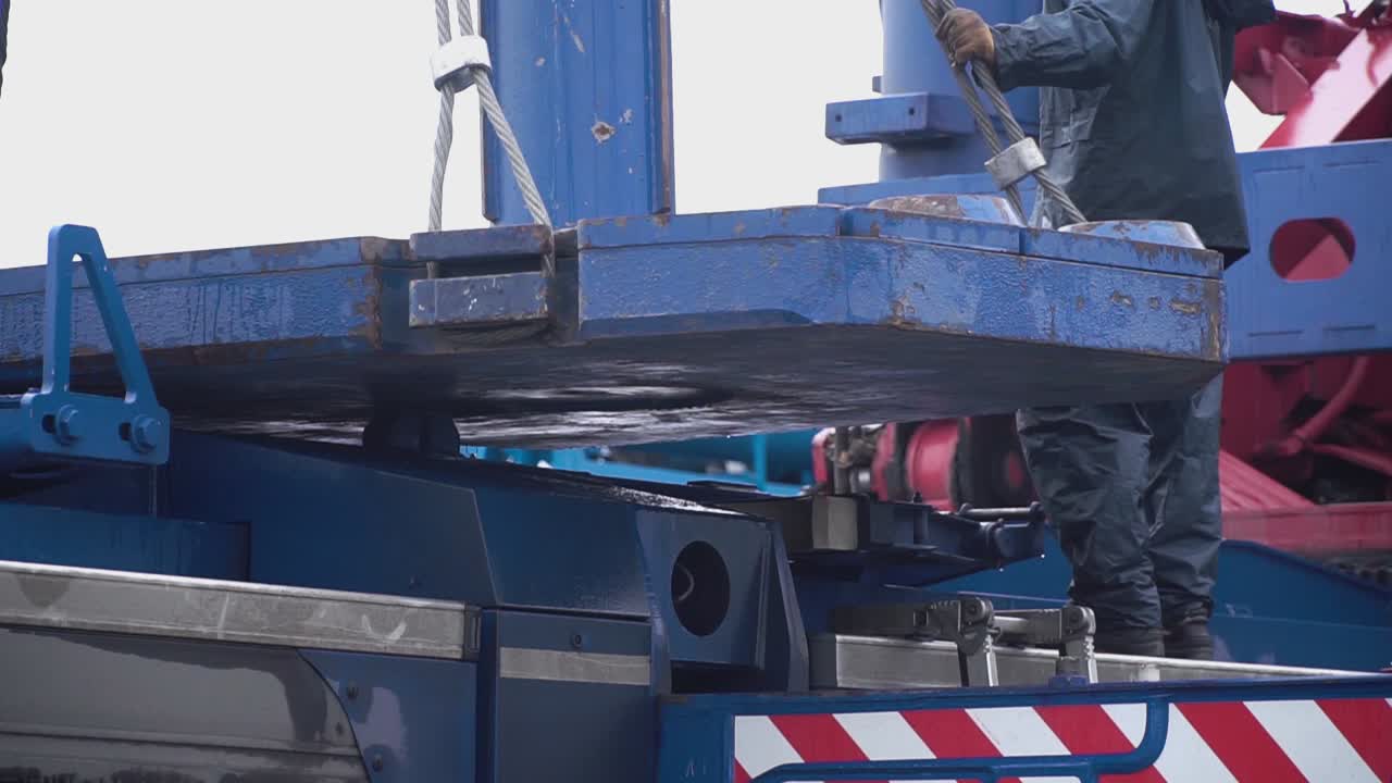 Heavy Machinery Loading with Crane