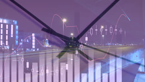 video compuesto del procesamiento de datos estadísticos sobre el tráfico nocturno de la ciudad en comparación con el reloj