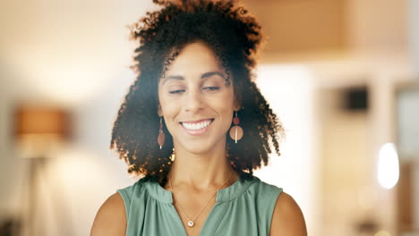 Face,-business-and-woman-in-office